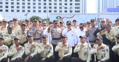 Kapolda Metro Jaya Pimpin Apel Pengamanan Swakarsa Jelang Nataru